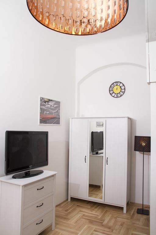 Lovag Apartman Budapest Exteriör bild