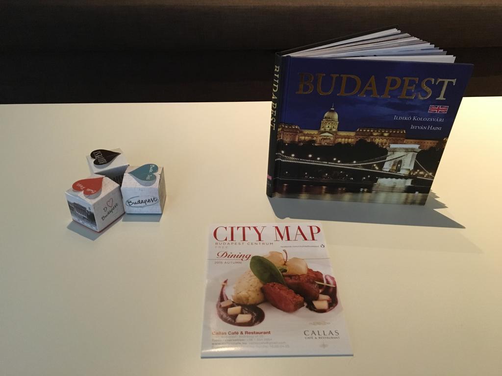 Lovag Apartman Budapest Exteriör bild